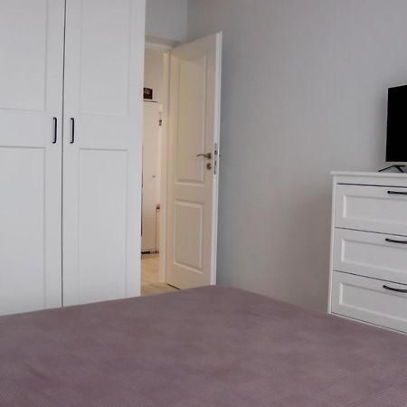 Appartement Astoria Rose à Năvodari Extérieur photo